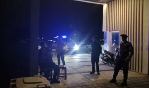 Polres Lombok Barat Intensifkan Patroli Blue Light di Bypass BIL I Gerung