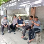 Polsek Lembar Turun Langsung: Cegah 3C Lewat Patroli Dialogis