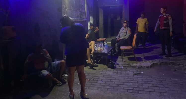 Polres Lobar Gelar Patroli Dialogis di Titik Vital Wisata